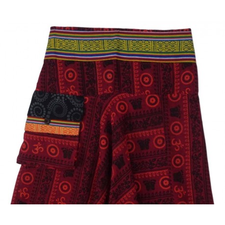 Pantalones hippies étnicos cagados con hindú