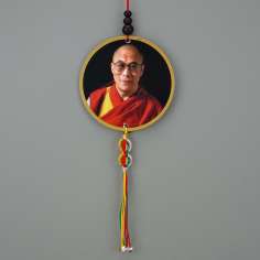 Colgante amuleto Budista con Dalai Lama