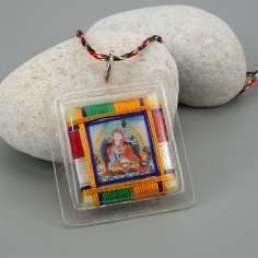 Colgante Amuleto Sungkhors/Butti con  Guru Rimpoche