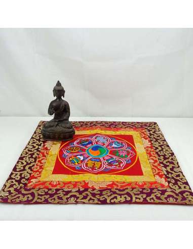 Tapete Altar Budista símbolos Auspiciosos 49 x 48 cm